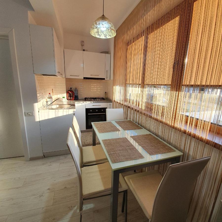 Sarah Apartment Constanta Ngoại thất bức ảnh