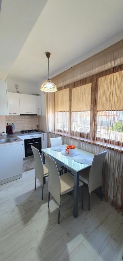 Sarah Apartment Constanta Ngoại thất bức ảnh