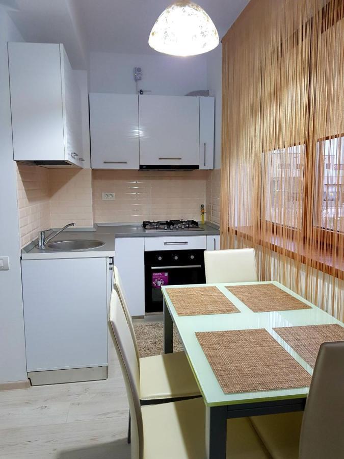 Sarah Apartment Constanta Ngoại thất bức ảnh