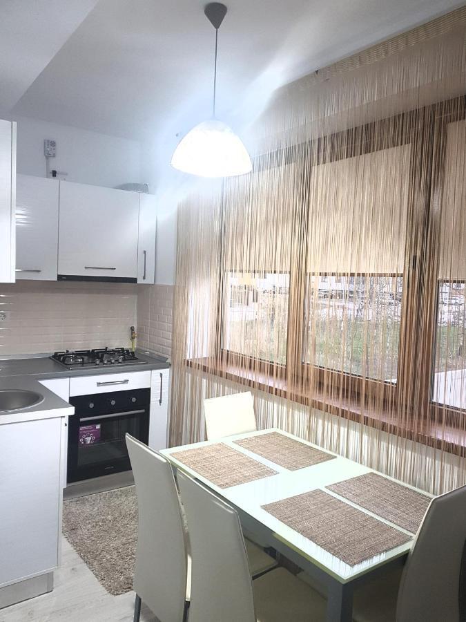 Sarah Apartment Constanta Ngoại thất bức ảnh
